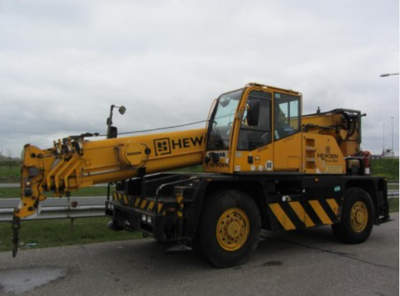 AC 30T 左駕城市吊車